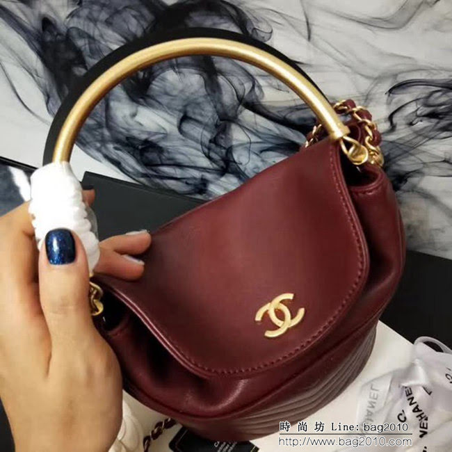 香奈兒CHANEL2018新款Chanel水桶包拼復古掉色五金手柄水染羊皮 DSC1009